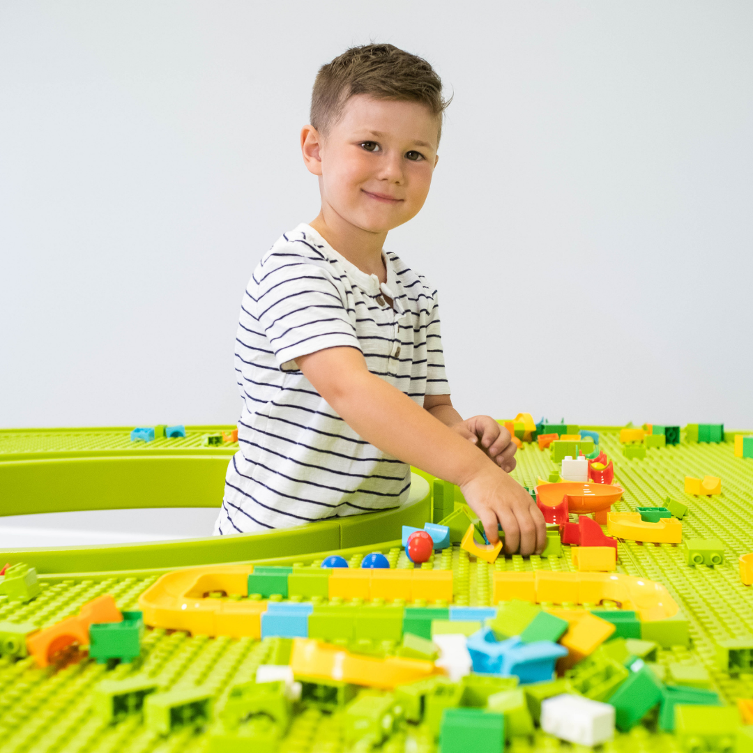 Duplo Table