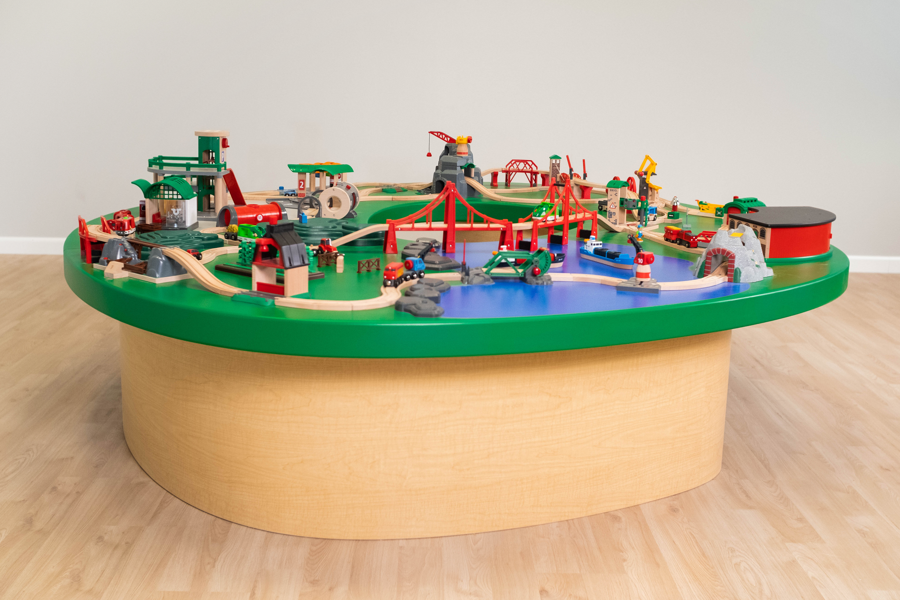 Train table with permanent tracks hotsell
