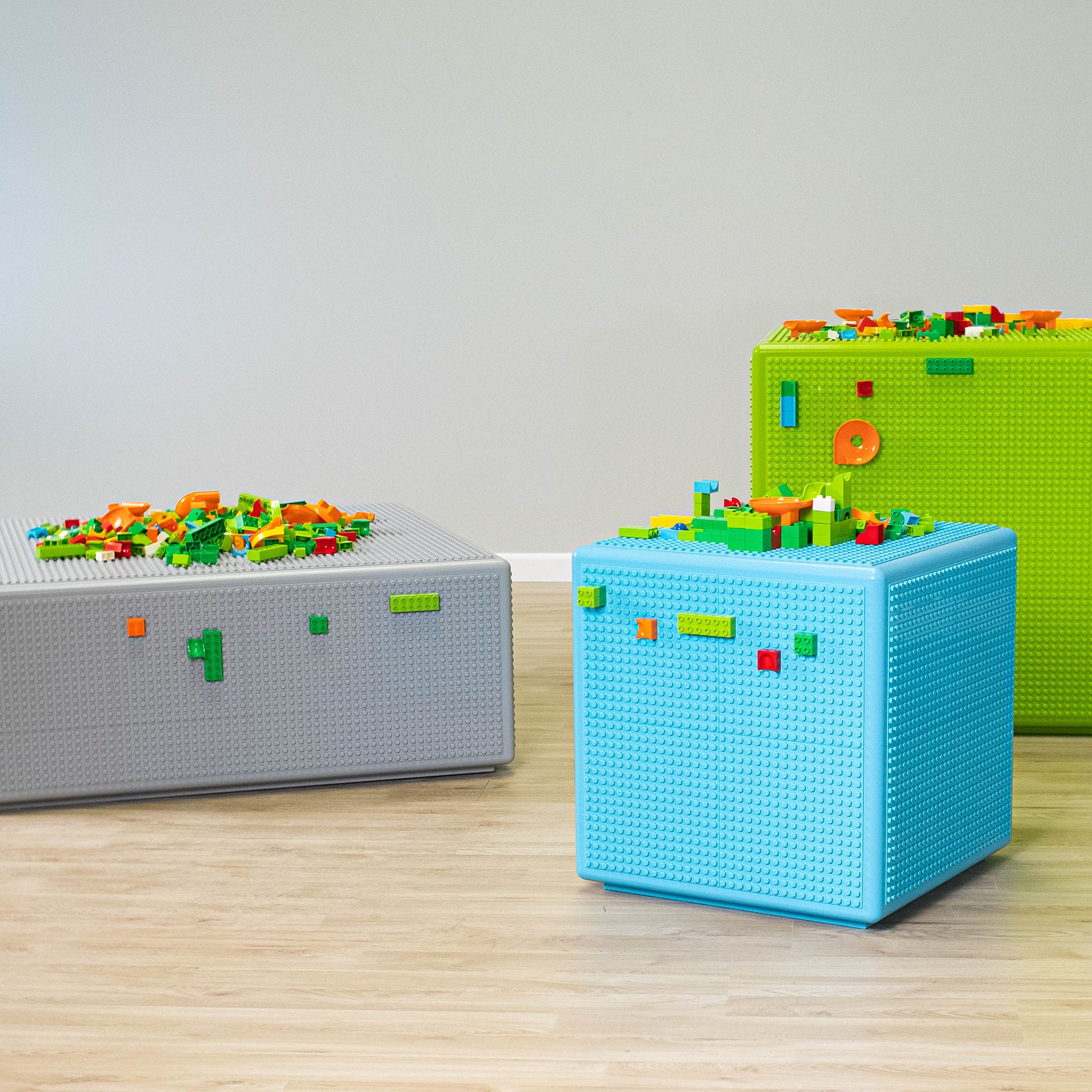 Duplo Cubes - Interactive Engineering Exhibit – Momentum Interactives
